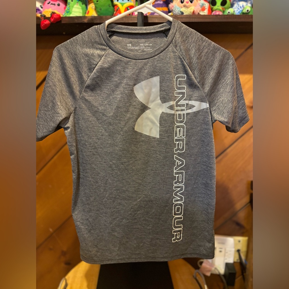 Under Armour Kids Heather Gray Short Sleeve Tee